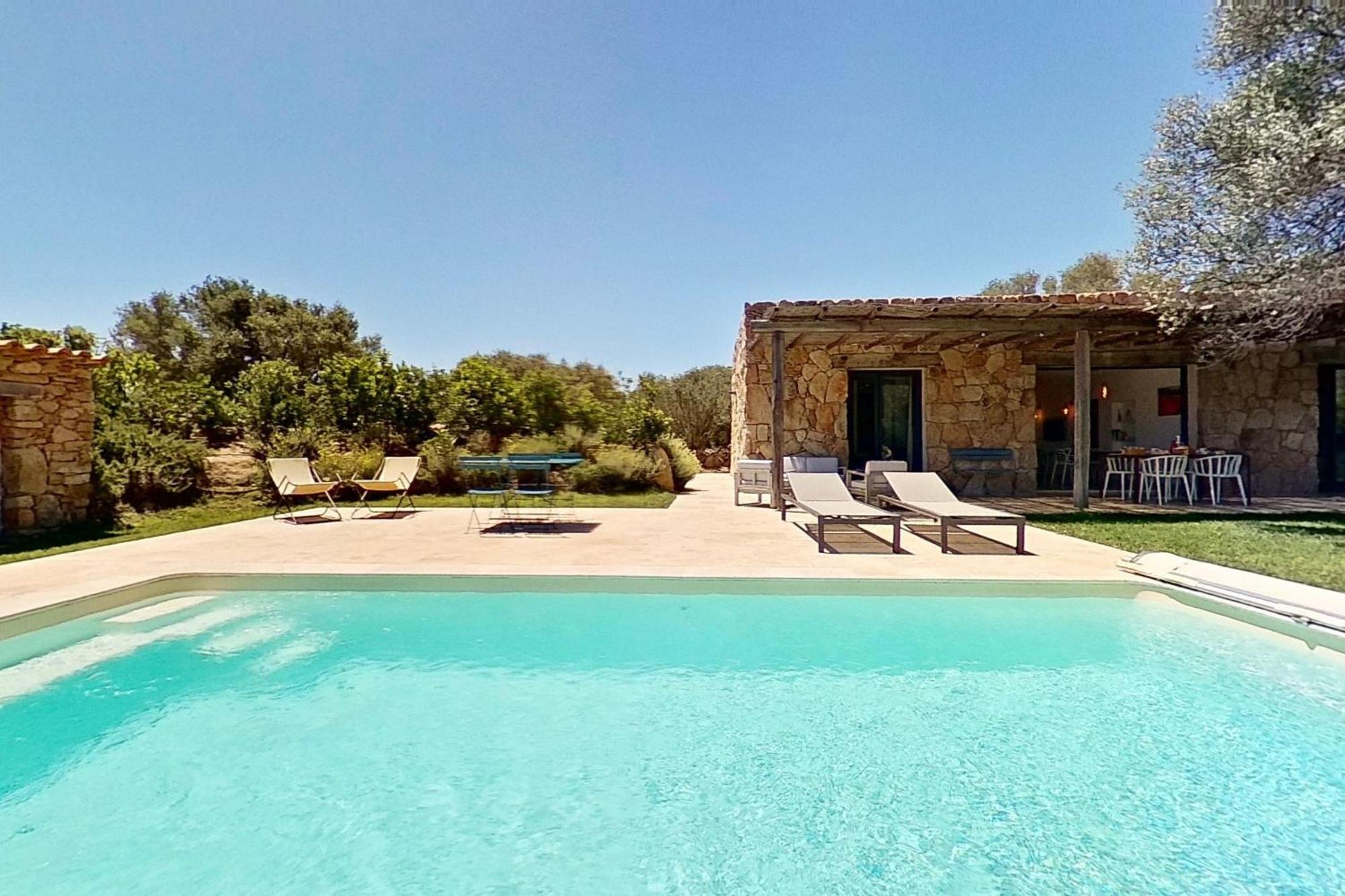 Argiale - Arghjale * Figari (Corsica)
